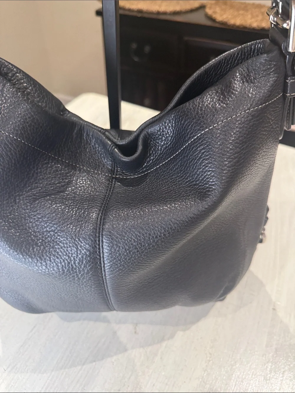 Vintage Y2K Classic SoHo Black Leather Hobo Bag - Timeless Everyday Carry